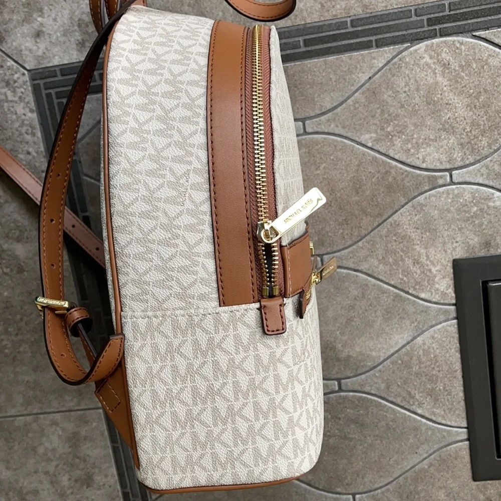 MICHAEL KORS Kenly Medium Backpack Signature Vanilla Bag